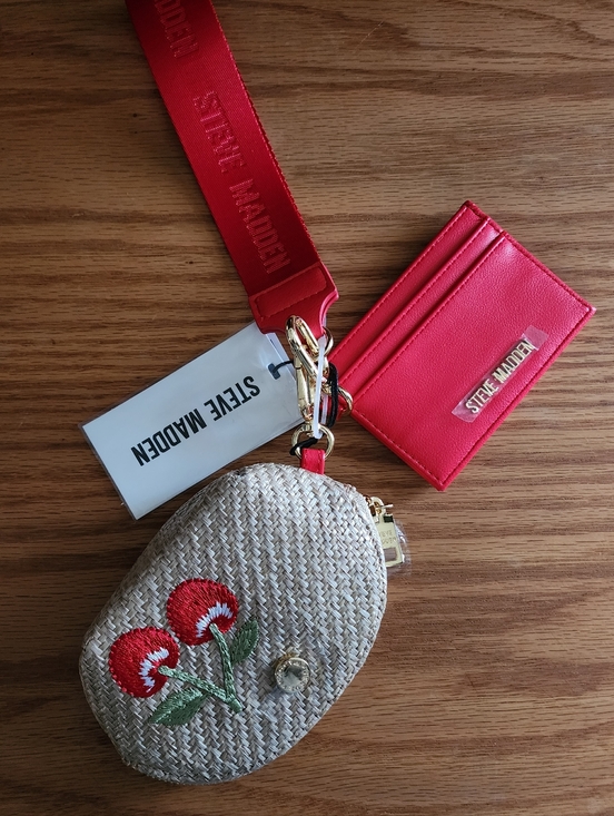 Steve Madden Handbags - Steve Madden Red Cardholder and Straw Embroidered Coin Pouch Keychain